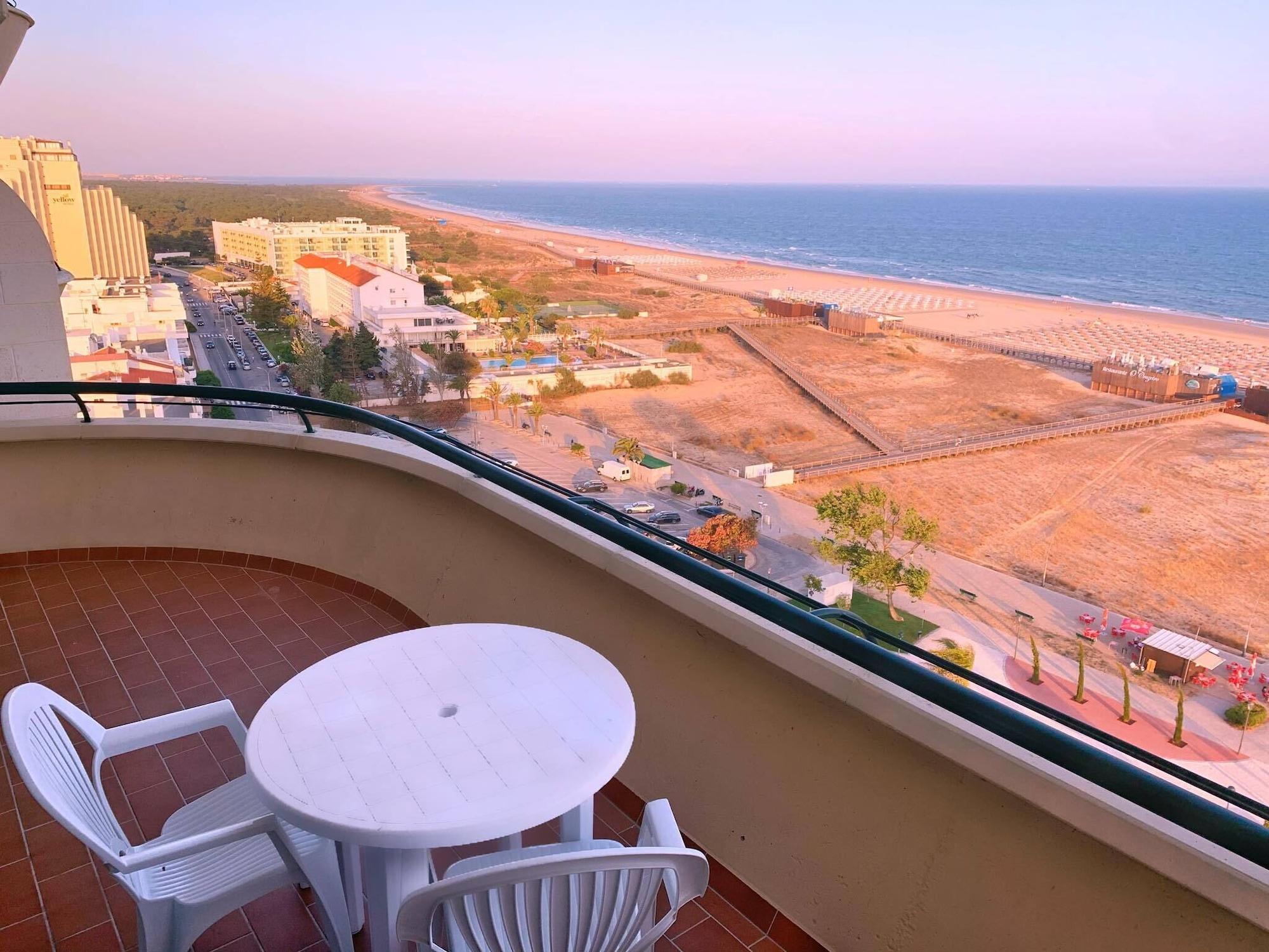 Guadiana Apartment มงติกอร์โด ภายนอก รูปภาพ