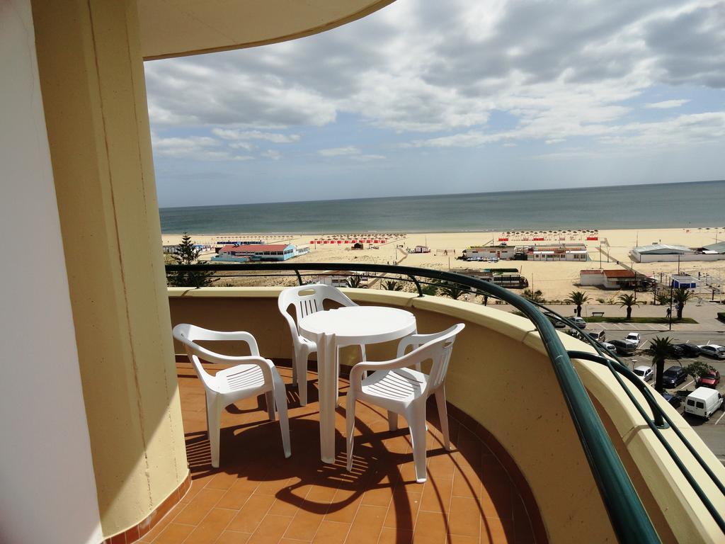 Guadiana Apartment มงติกอร์โด ภายนอก รูปภาพ