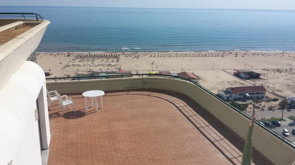 Guadiana Apartment มงติกอร์โด ภายนอก รูปภาพ