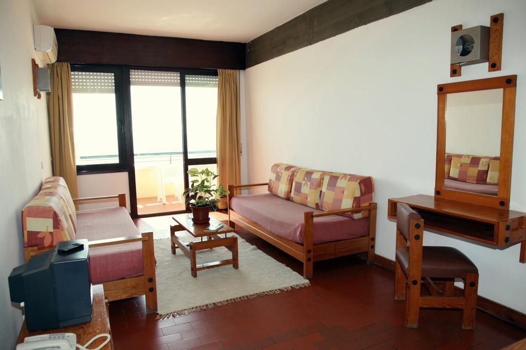Guadiana Apartment มงติกอร์โด ภายนอก รูปภาพ